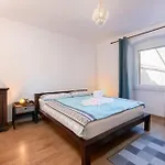 Suncani Krovovi Apartman *