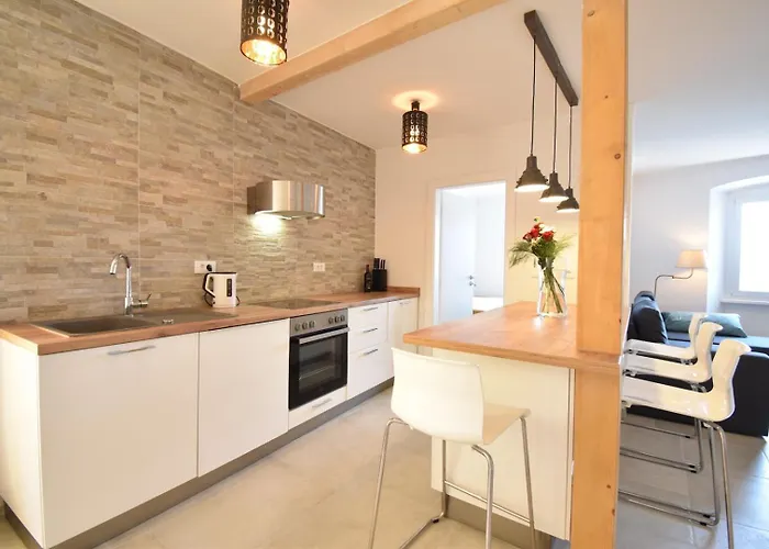 Suncani Krovovi Lejlighed Pula